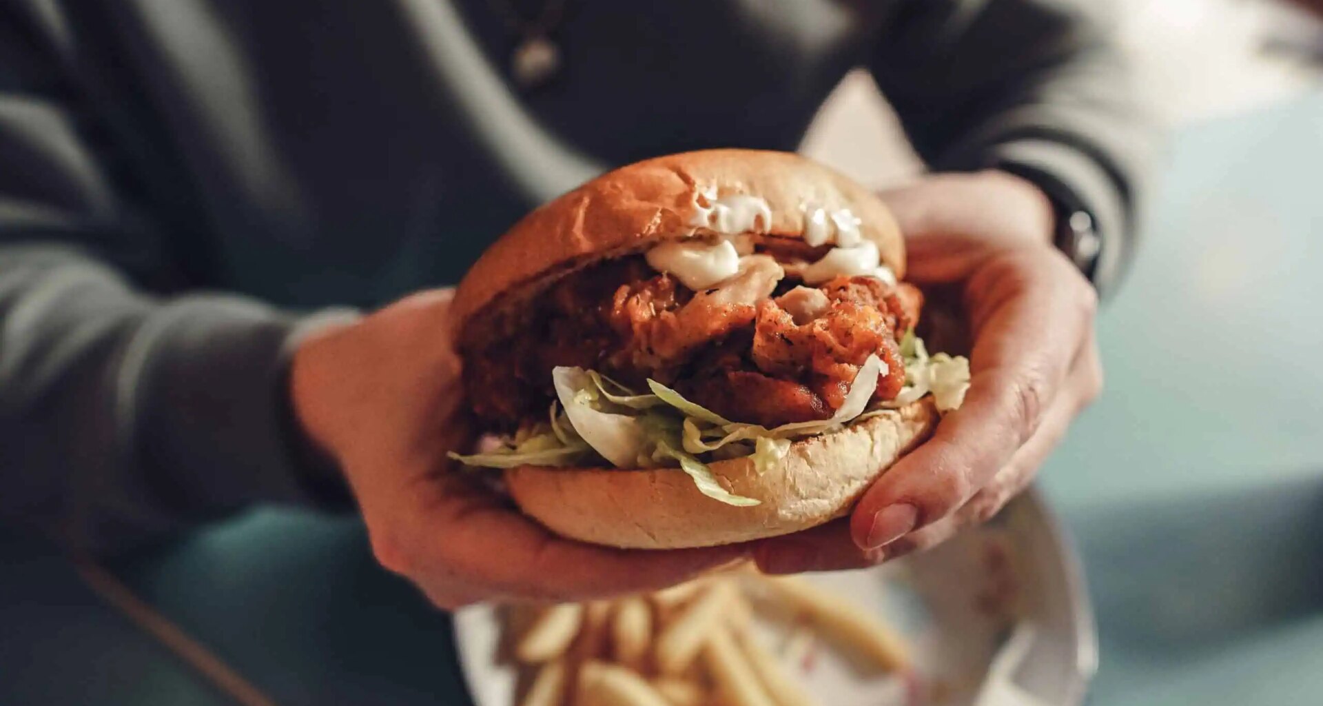 CLOSURE: First-ever fried chicken spot in Toronto closes, refusing to raise prices