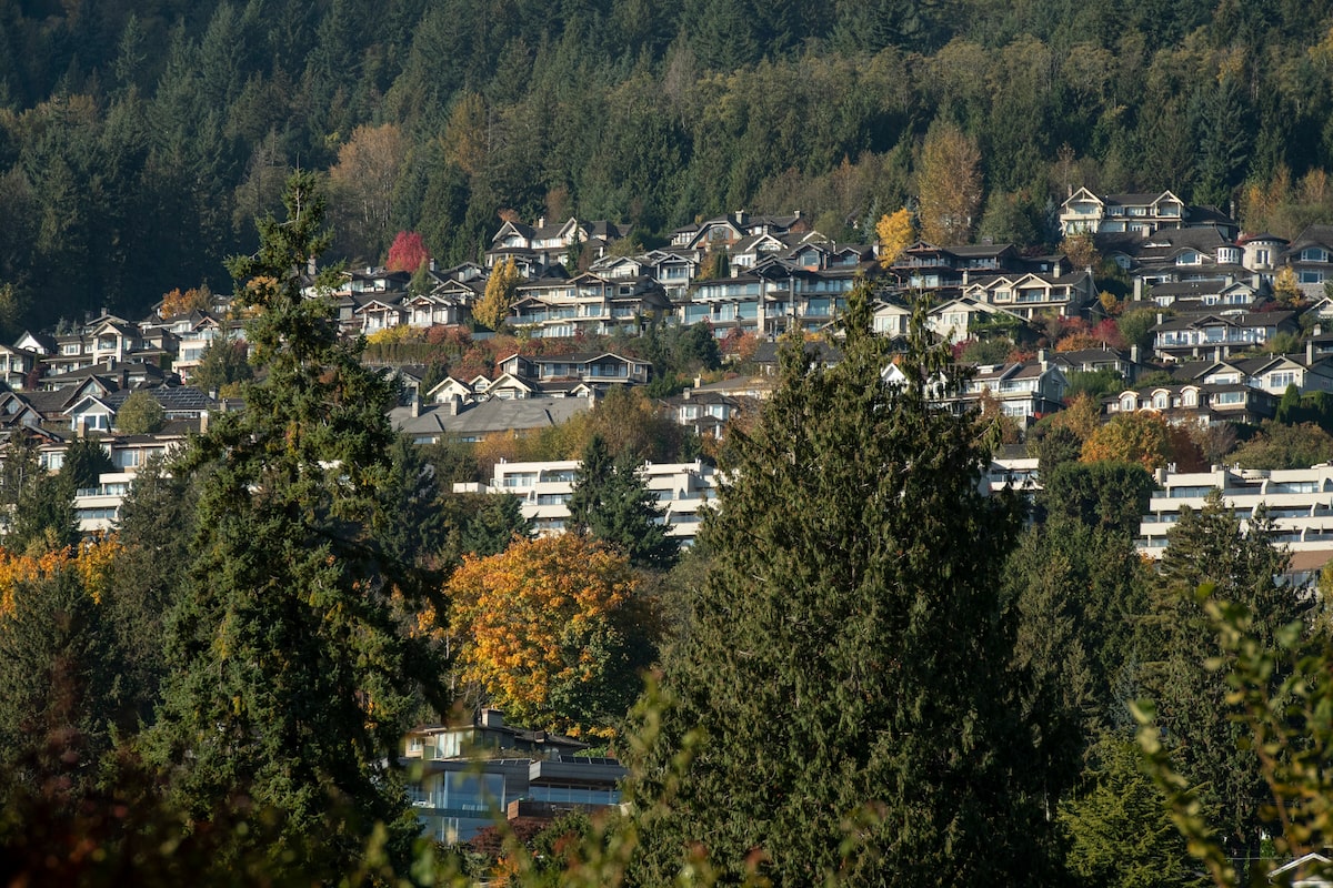 Parents are paying a premium to live near top-rated schools. Here’s what it’s costing them
