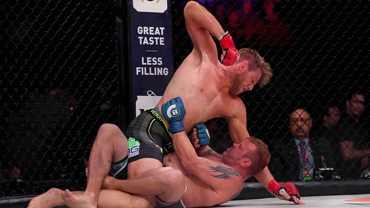 Jake Hager grapples with J.W. Kiser during Bellator 214 at the Forum.