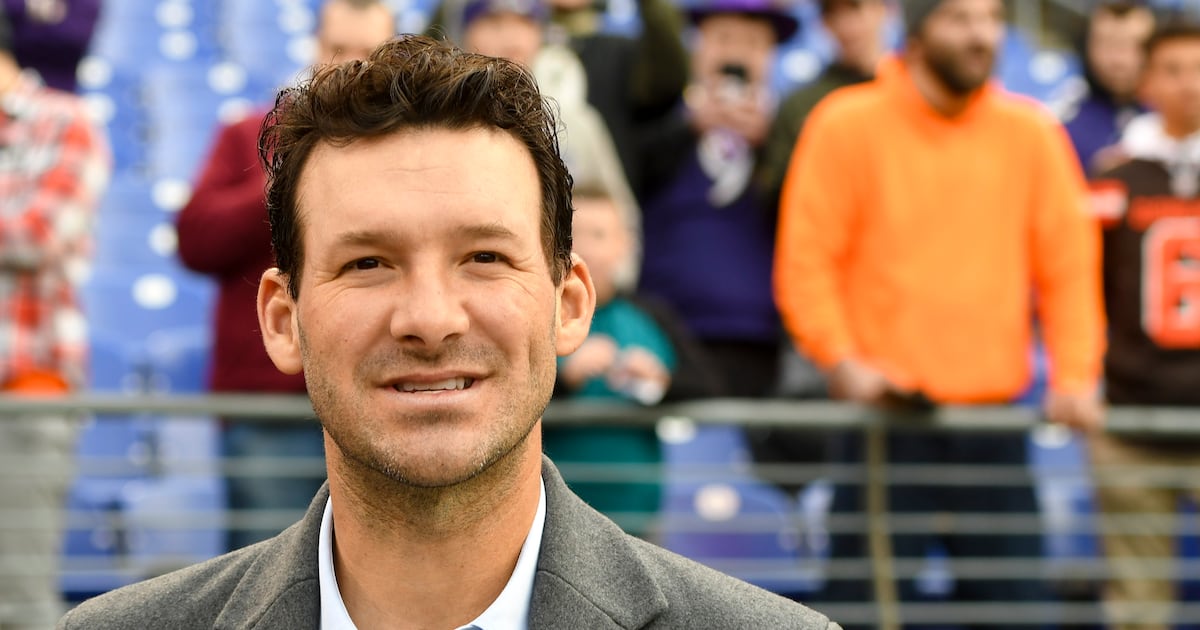 NFL analyst, former Dallas Cowboys QB Tony Romo arrested on suspicion of OWI
