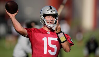 Tom Brady Buys Fernando Mendoza's 1st NFL Autograph Card After Raiders No. 1 NFL Draft Pick