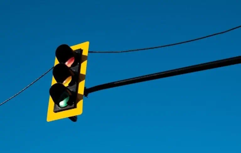 lrt work in north mississauga includes traffic light installation.