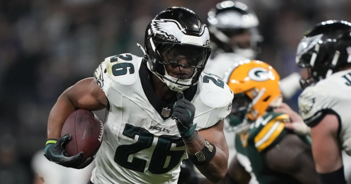 Philadelphia Eagles' Saquon Barkley, family OK after attempted burglary of home