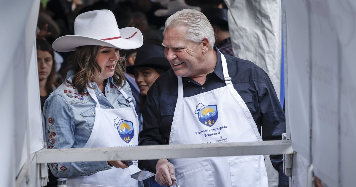 Smith to host stampede breakfast after mixed reception at parade
