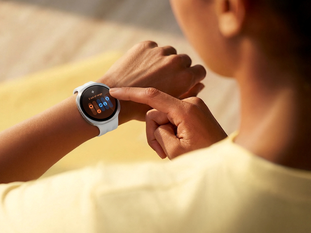 Galaxy Watch features include Vitals to alert users to significant health deviations.