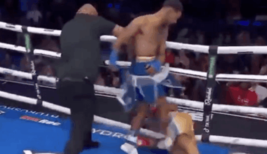 Video: Fighter gets kicked out of the ring by opponent, returns and scores vicious knockout