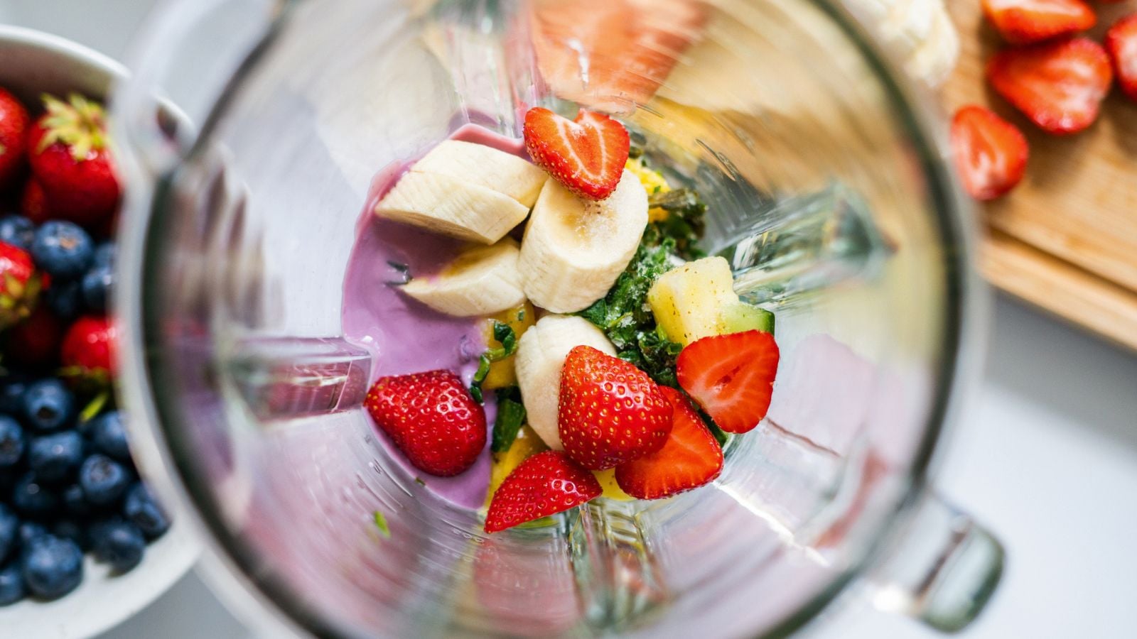 This One Fruit May Reduce The Nutrients in Your Next Smoothie, Experiments Suggest : ScienceAlert