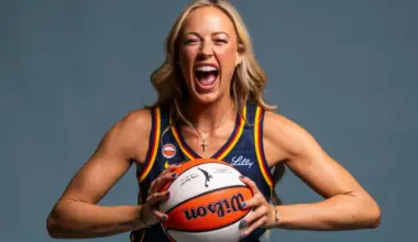 Sophie Cunningham brings spicy look to Vegas before Fever-Aces showdown image