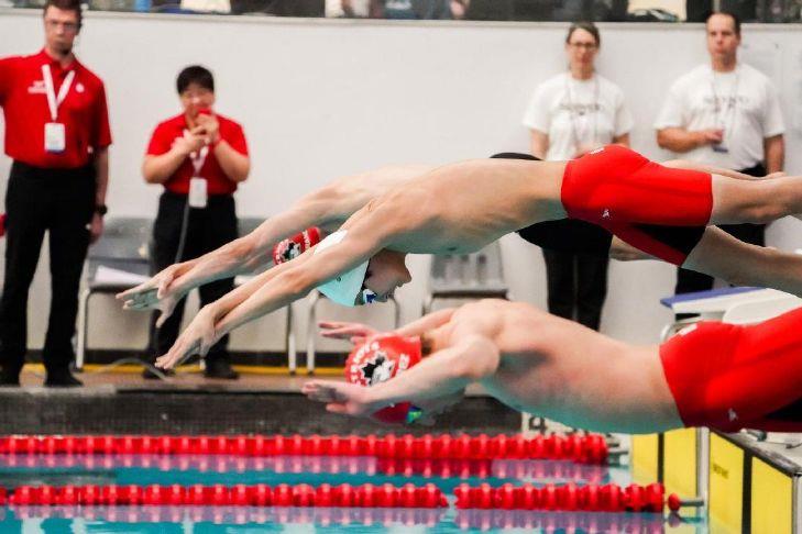 South Surrey student swimmer creates injury awareness site