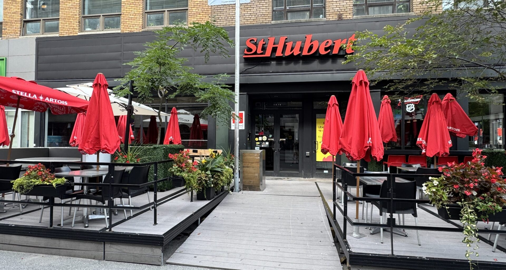 St-Hubert restaurant in Montreal's Village to close after 50 years