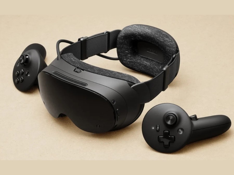 Steam Frame launch appears imminent as a massive new VR shipment lands at Valve’s US warehouse