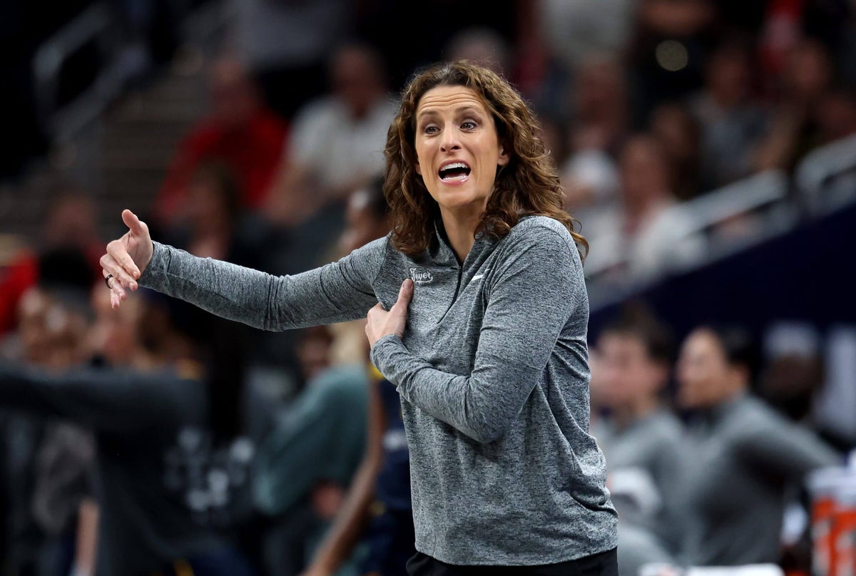 Fever coach Stephanie White denounces online hate after Alyssa Thomas reveals death threats