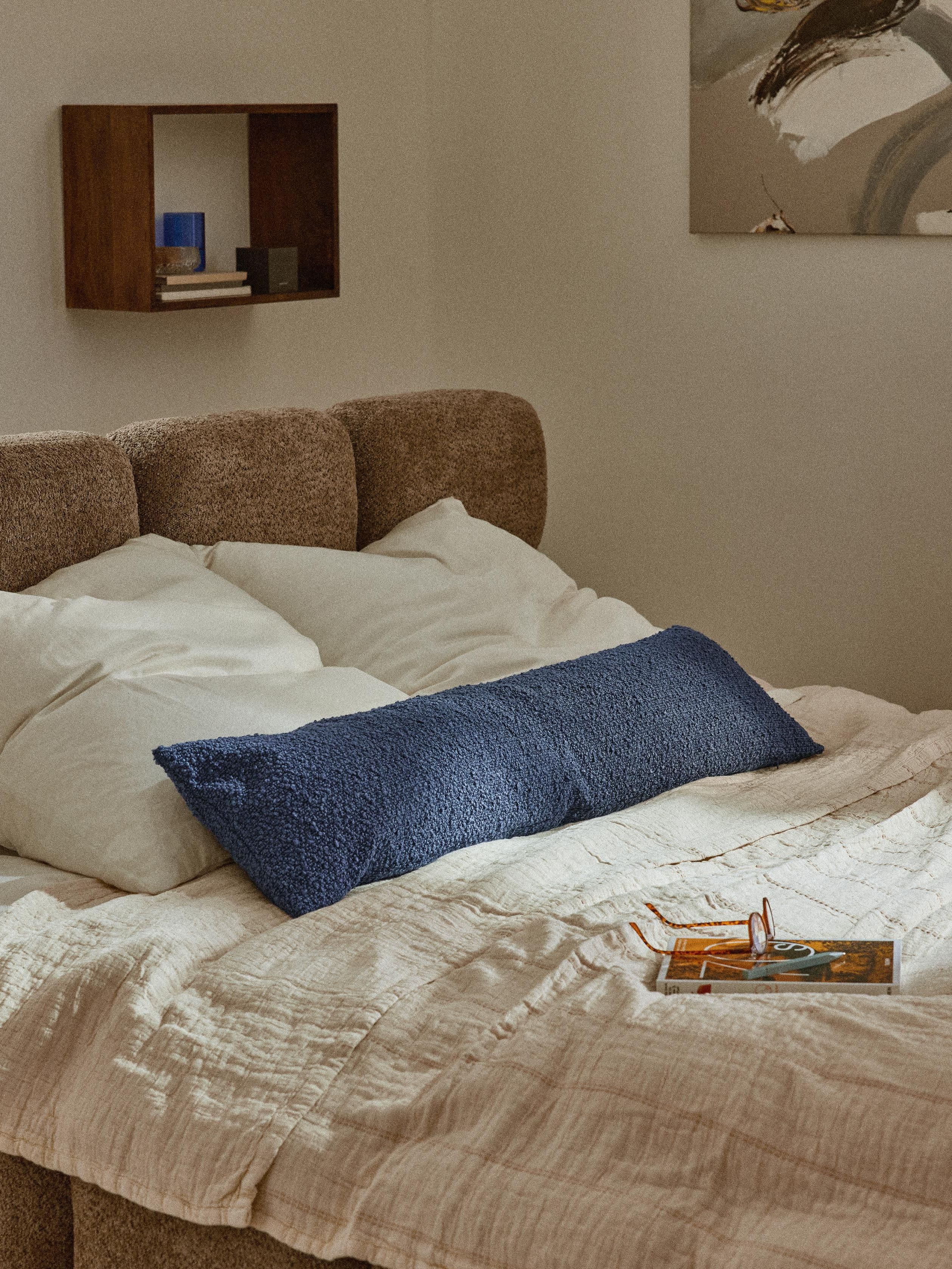 Xl Cushion Bellamie