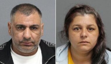 2 charged in Toronto police distraction theft probe after grandmother, child allegedly targeted