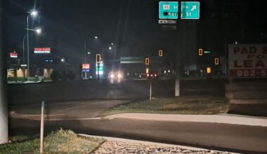 Hundreds without power Thursday from severe thunderstorm