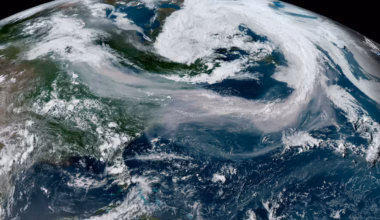 Wildfire smoke will linger and spread this weekend. See which cities are most affected.