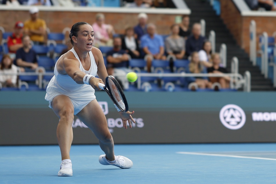 Valentova comes out on top of Prague rollercoaster against Joint