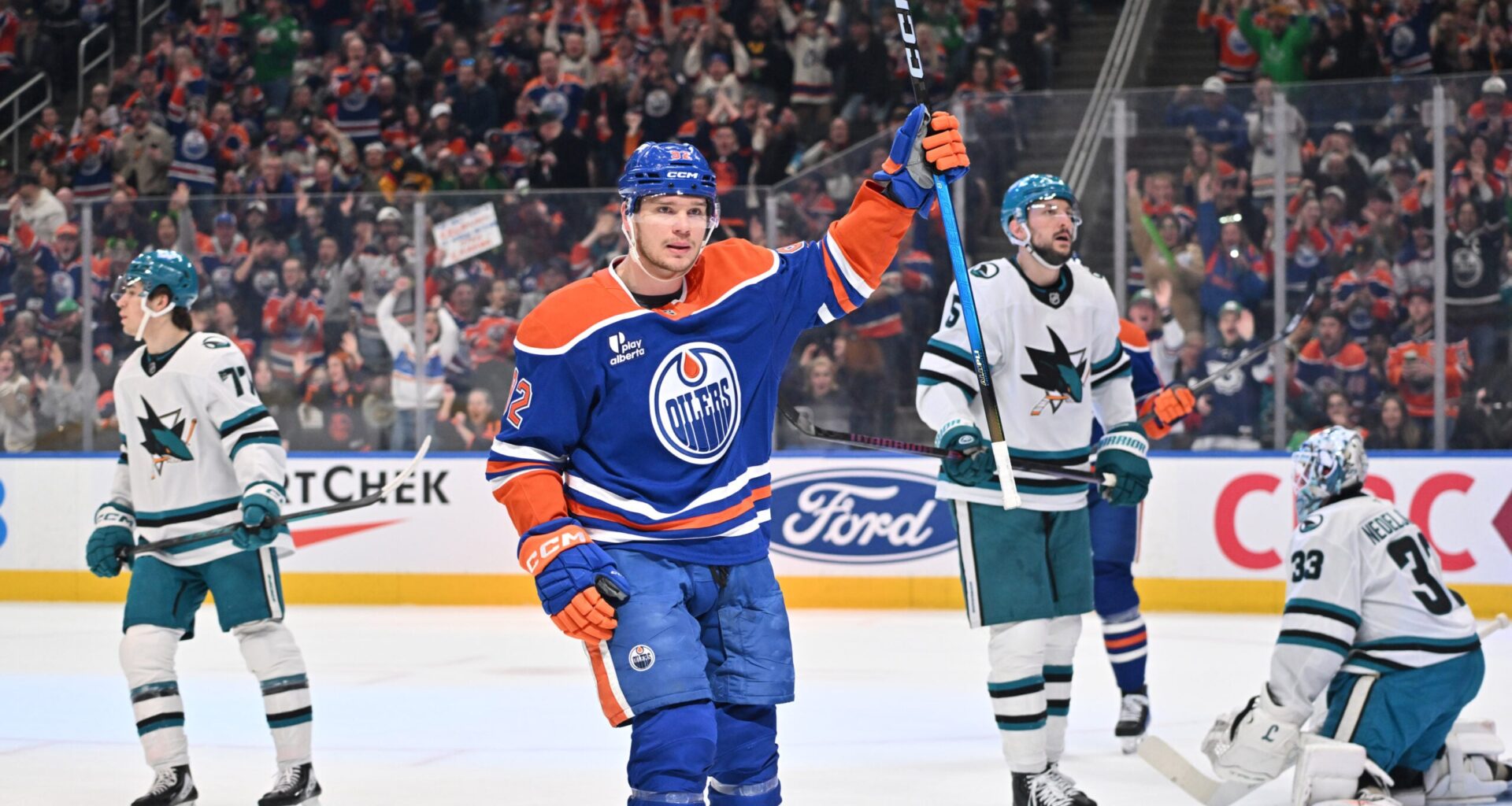 Edmonton Oilers’ Vasily Podkolzin on Knoblauch’s Exit, Babcock’s Demands, and Future Goals - The Hockey Writers - Edmonton Oilers