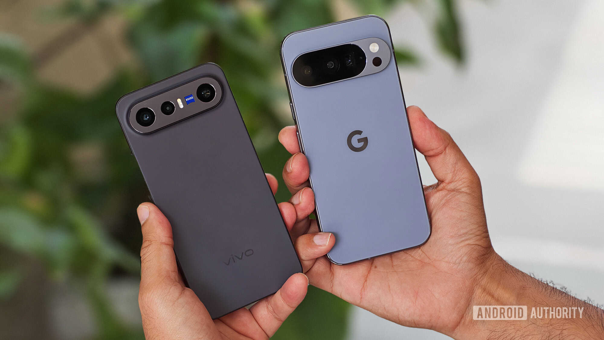 Vivo X300 FE vs Google Pixel 10 Pro camera