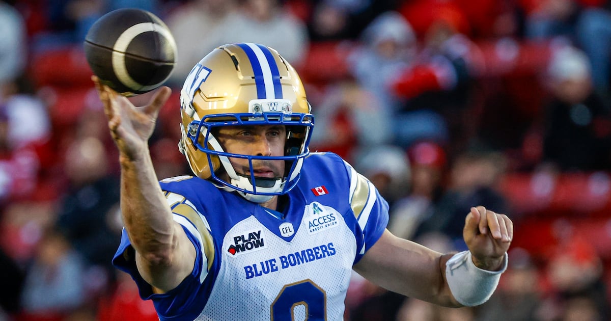 Winnipeg Blue Bombers’ Zach Collaros exits game game against Hamilton with upper-body injury