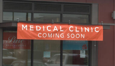 Colwood looks to expand municipal clinic as third doctor joins team
