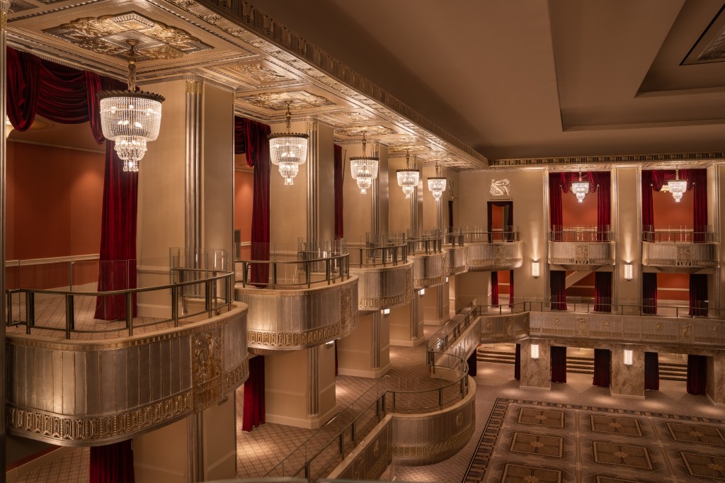 Waldorf Astoria New York - Grand Ballroom