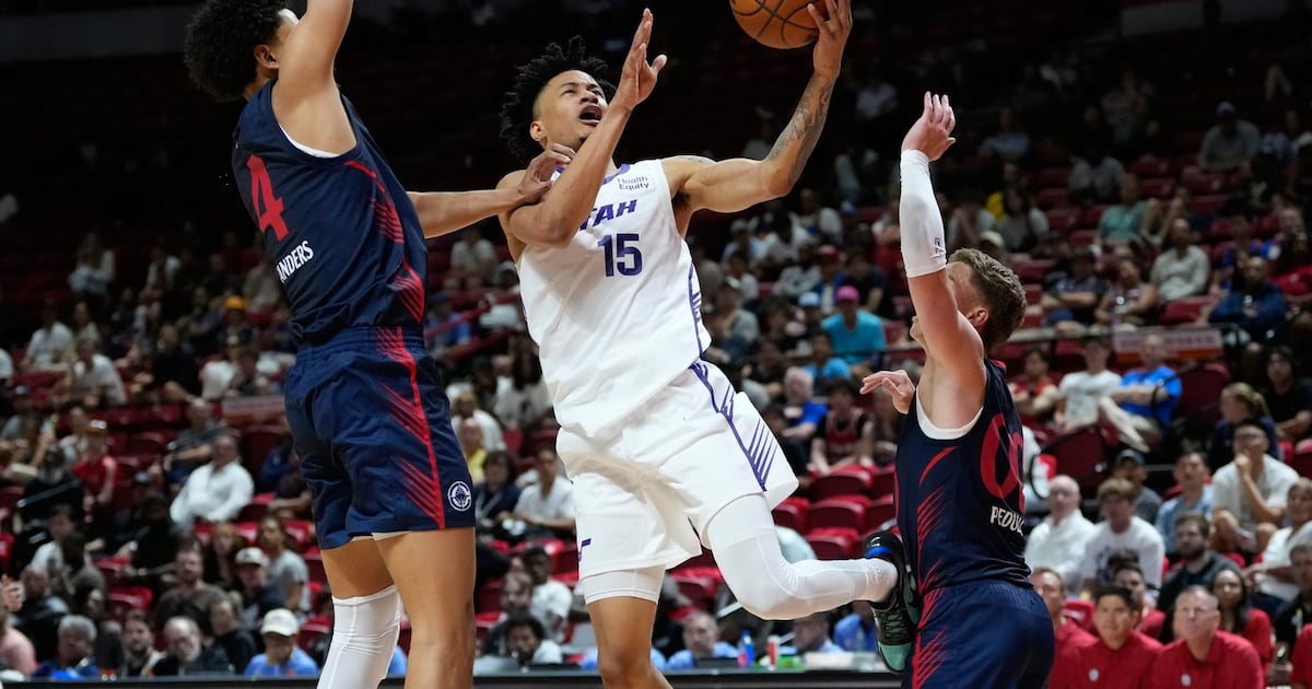 Jazz guard Trey Alexander taken from court on stretcher in NBA Summer League game
