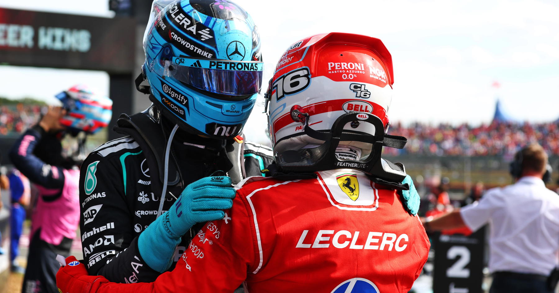 George Russell handed 'unbelievable' Kimi Antonelli warning in F1 title fight