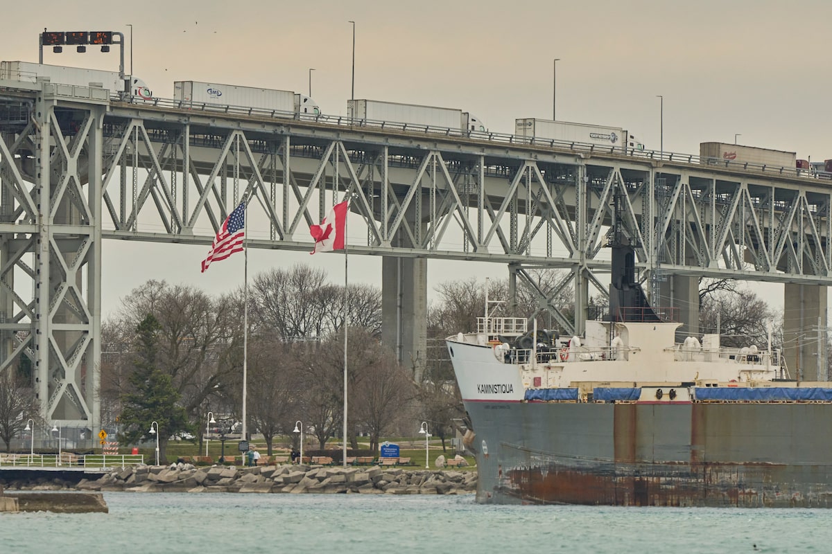 More than 40% of Canadian manufacturers weighing move to U.S., KPMG poll finds