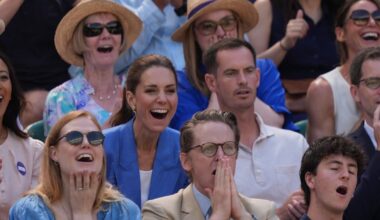 Princess of Wales returns to Wimbledon and greets tennis fans lining up in the Queue - CTV News