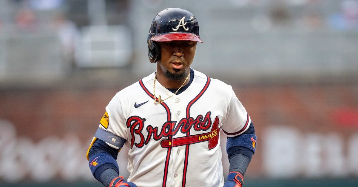 Ozzie Albies powers Atlanta Braves past St. Louis Cardinals as Reynaldo López, bullpen allow just two hits