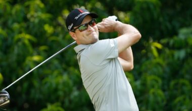 Zach Johnson skips U.S. Senior Open for John Deere, opens with 64 to trail by one shot