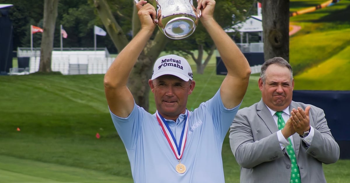 Padraig Harrington gets off to hot start and repeats as U.S. Senior Open champion