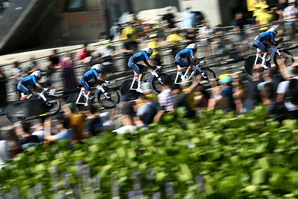 The team Groupama-FDJ United cycles during the 1st stage of the 113th edition of the Tour de France cycling race, a 19,6 km team time trial stage in and around Barcelona in northeastern Spain, on July 4, 2026. (Photo by Jeff PACHOUD / AFP)