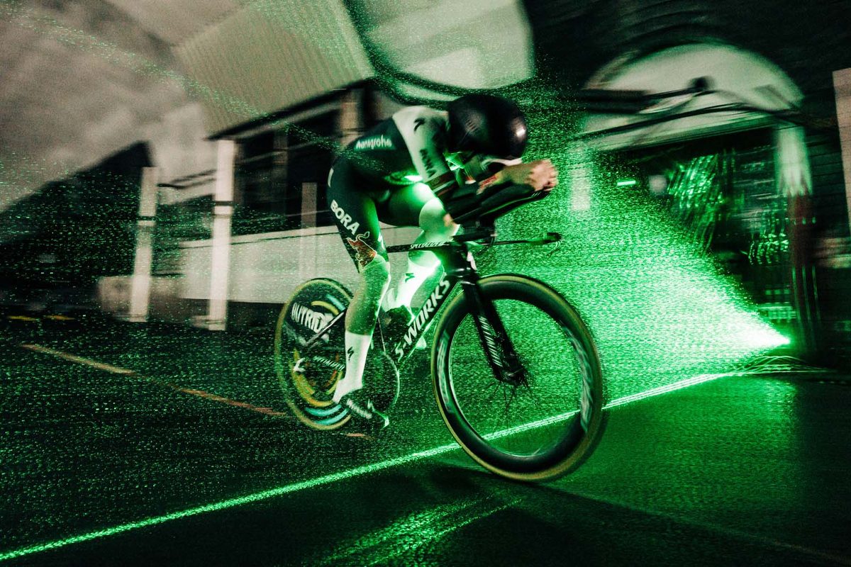Team Red Bull - BORA - hansgrohe is photographed during LaVision PIV testing at Catesby Tunnel in Birmingham, United Kingdom on September 30, 2025. // George Marshall / Red Bull Content Pool // SI202510141054 // Usage for editorial use only //