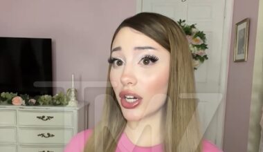 Ariana Grande Look-Alike Paige Niemann Says She Felt 'Misled' by Star's DM