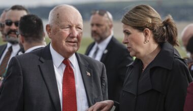 Alberta makes compelling case for supplying U.S. with oil: Hoekstra