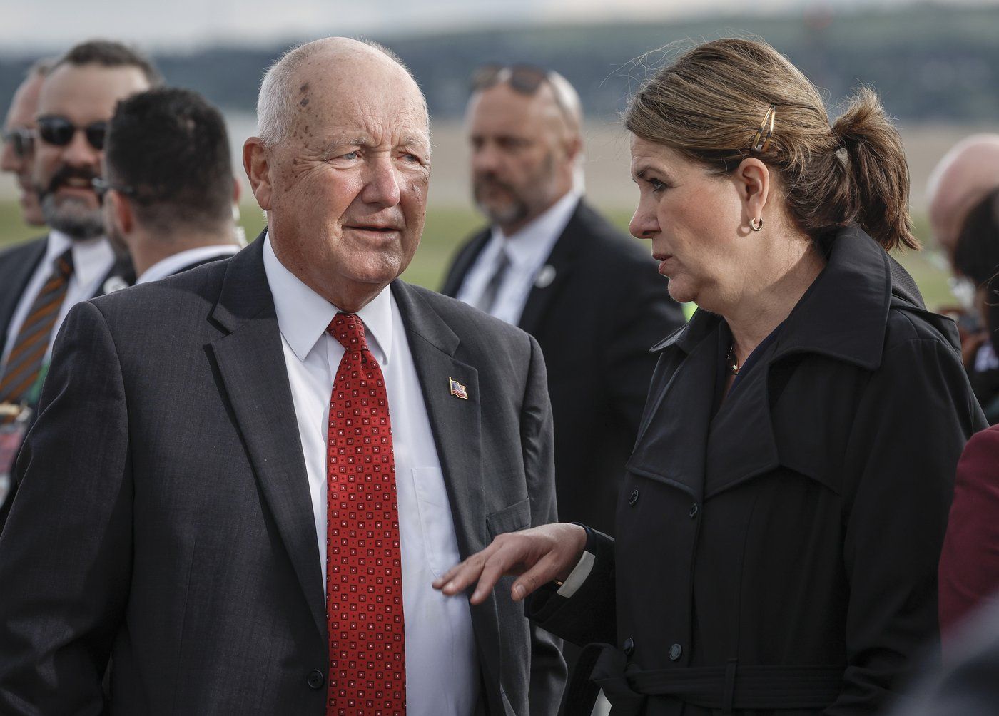 US Ambassador Hoekstra to speak at Edmonton conference on regional partnerships