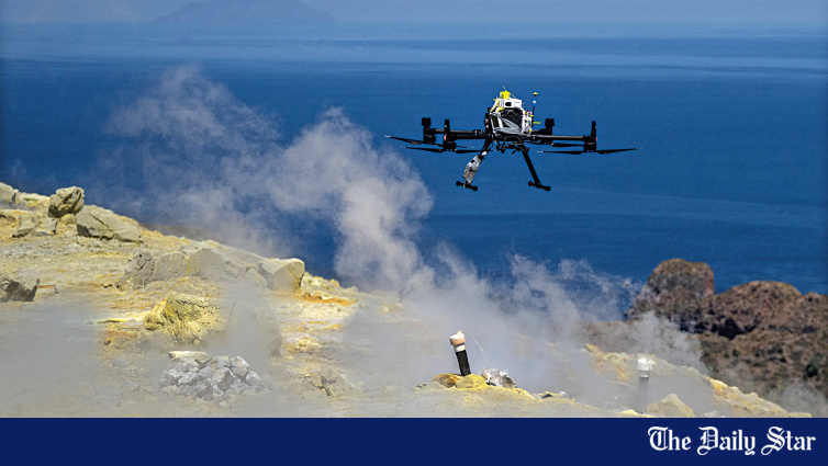 Drones to predict volcanic eruptions