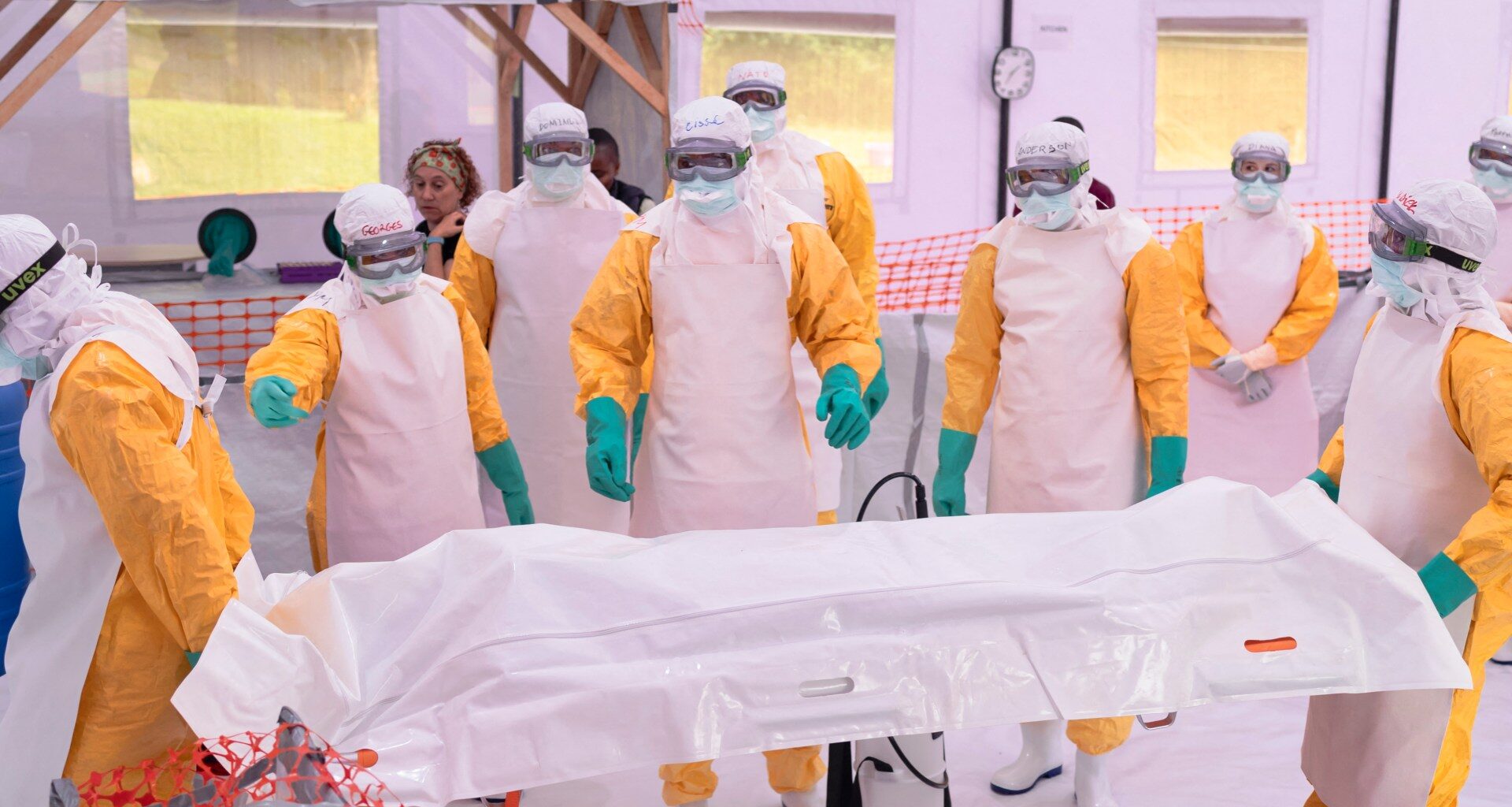 Staff at DR Congo Ebola centre strike as virus continues spreading | Ebola News