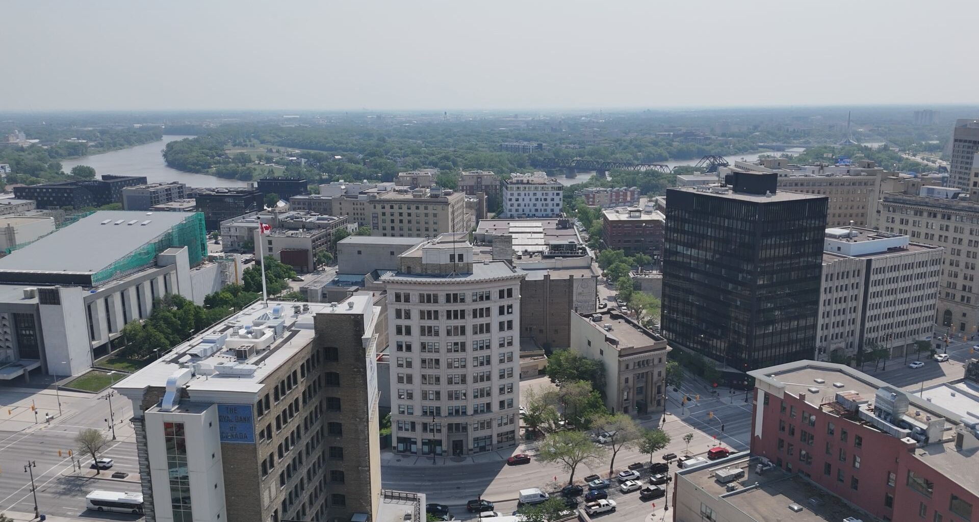 Wildfire smoke advisory issued for Winnipeg as heat builds