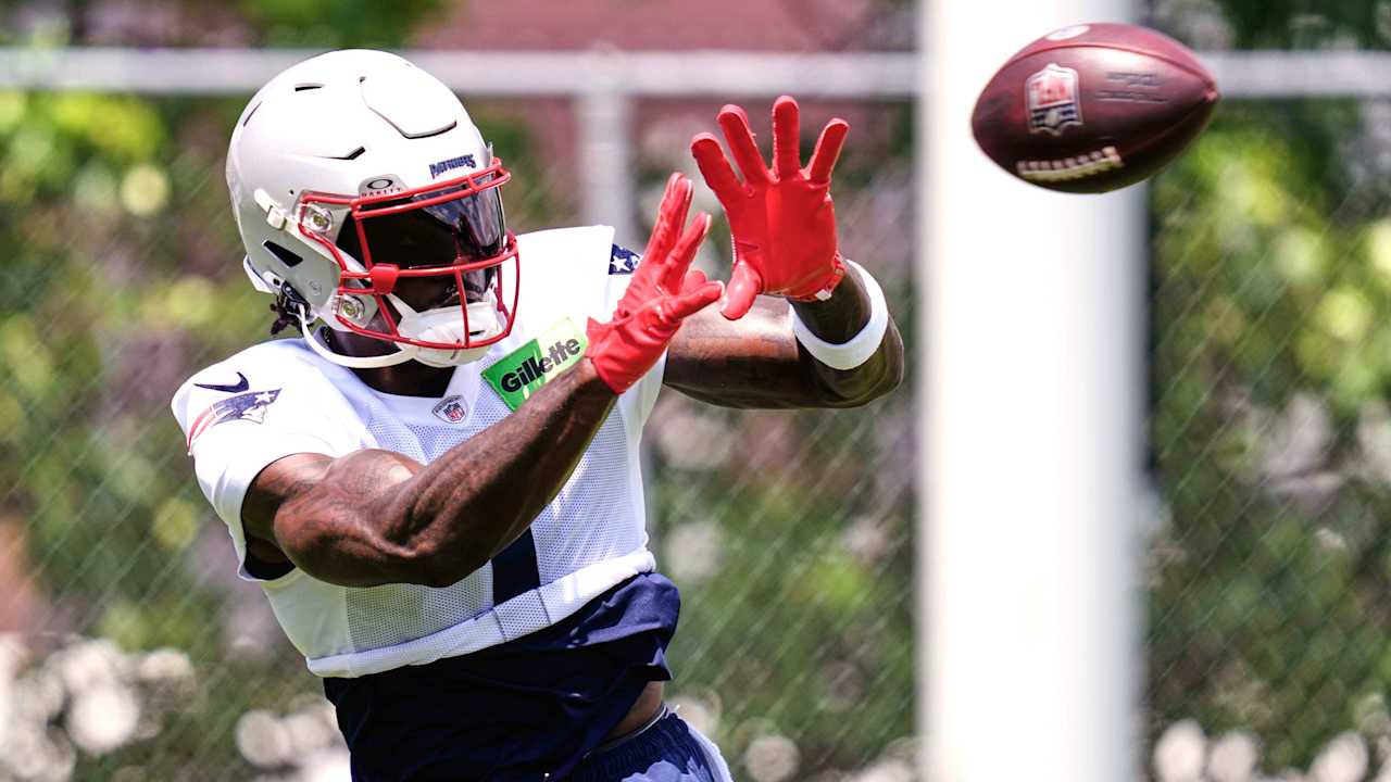 Patriots' Drake Maye already building chemistry with 'great teammate' A.J. Brown
