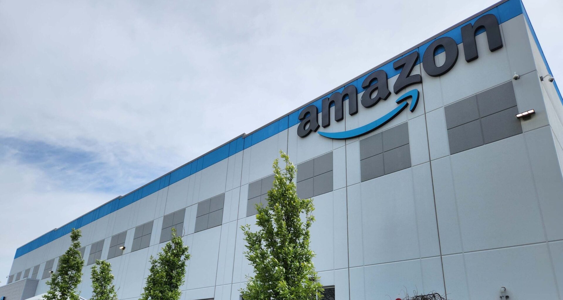Amazon delivery station