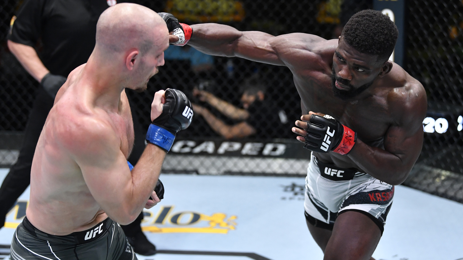 Impa Kasanganay already calls himself PFL champion ahead of Eblen rematch
