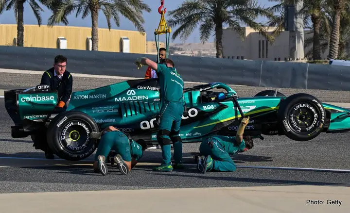aston-martin-amr26 bahrain testing