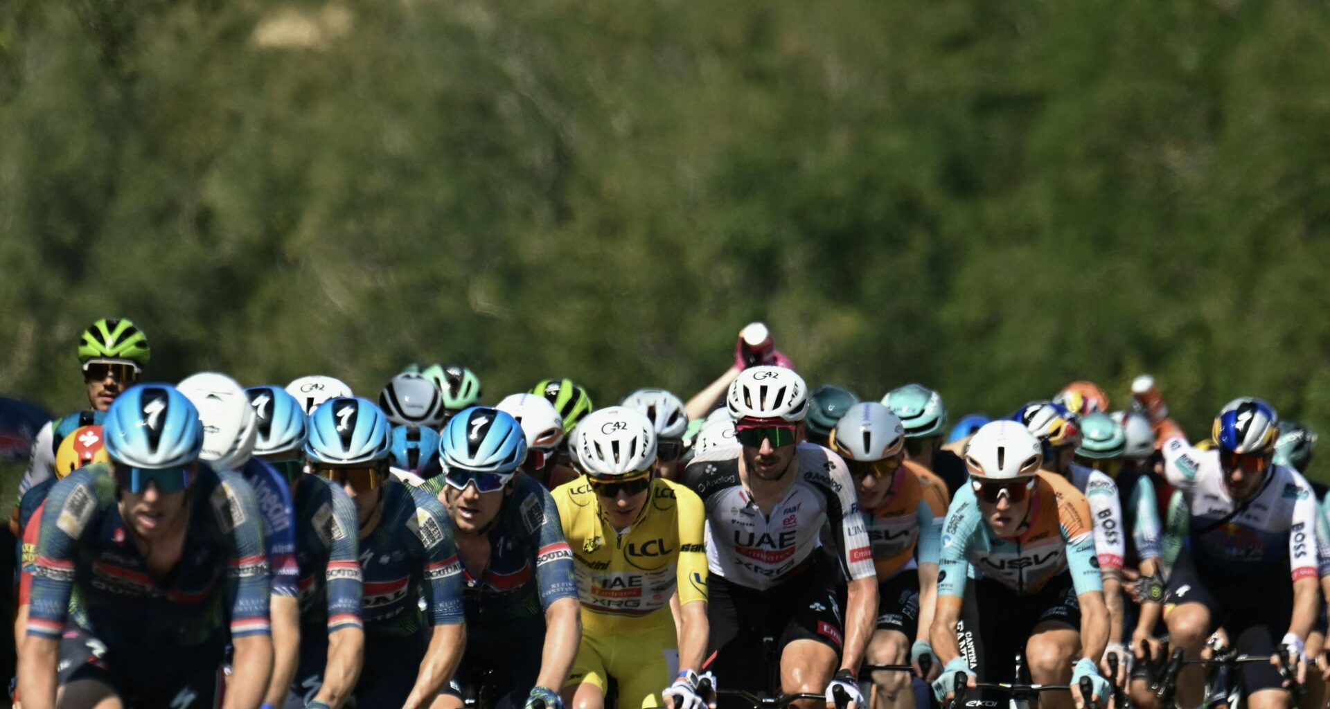 All that glitters is not gold – Half of Tour de France teams searching for title sponsors to fund rising rider salaries