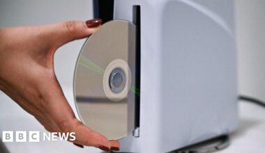 PlayStation will stop releasing games on discs in 2028 - BBC