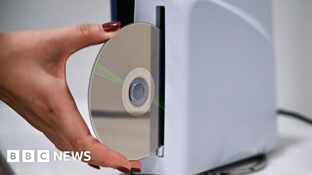 PlayStation will stop releasing games on discs in 2028 - BBC