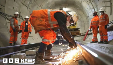 UK government borrowing falls in June - BBC