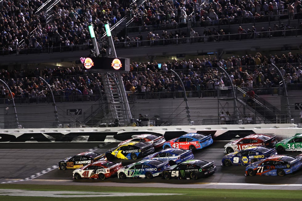 nascar cup series coke zero sugar 400